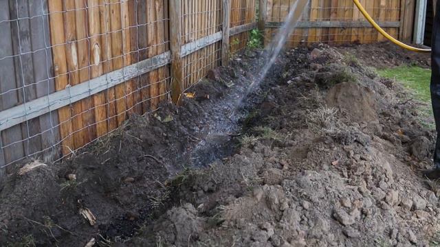 How to plant a Laurel Hedge смотреть онлайн