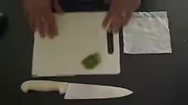 Basic Chef Knife Instruction смотреть онлайн
