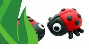 Как слепить божью коровку с малышами #лепка #лепкасдетьми #лепкадлядетей #лепимбожьюкоровку