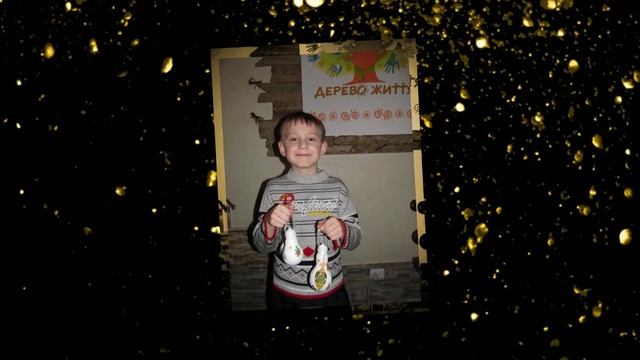 Ялинкові прикраси смотреть онлайн