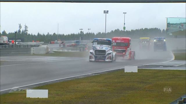 Race 1 FIA European Truck Racing Championship Round 3 Nürburgring смотреть онлайн