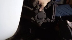 Lada Xray замена передних колодок