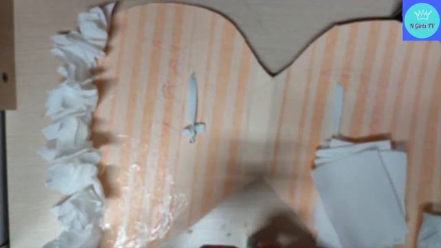 DON'T THROW YOUR PAPER BAGS AT HOME | DIY ANGELS WINGS | ANGEL COSTUME | N GIRLS TV смотреть онлайн