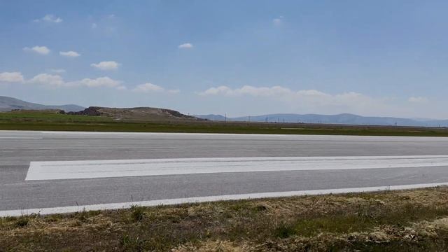 BMW 530i XDrive Vs. BMW 520i | G30'lar Yarışıyor: DRAG YARIŞI