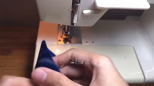 3D Mask with filter pocket DIY - NO FOG ON GLASSES - 3D face mask sewing tutorial смотреть онлайн