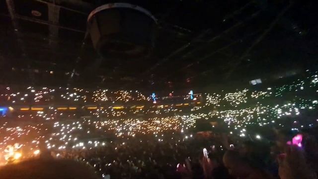 Контрастные Композиции