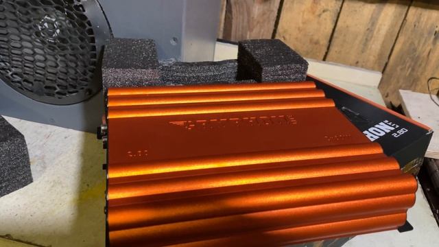 Распаковка, внешний обзор и установка Dl Audio Gryphon Lite 2.80 смотреть онлайн