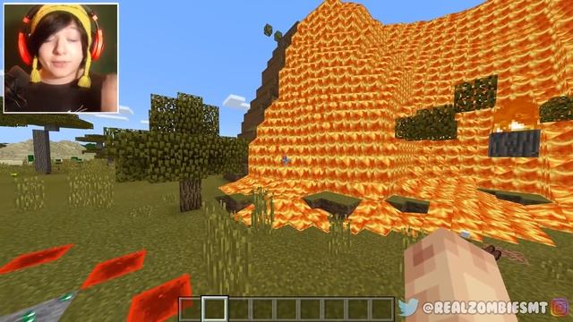 NEVER Play Minecraft The RED STEVE WORLD! (Haunted "RED STEVE" Seed) смотреть онлайн