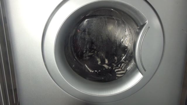 Wool / Whirlpool 6th Sense MAX AWO12963