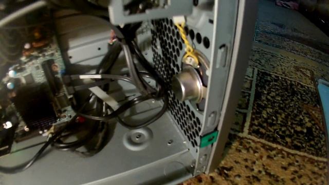 Внешний обзор XW6600 Xeon E5440 (2x) 2.83,32GB ОЗУ,Видеокарта 7730 смотреть онлайн