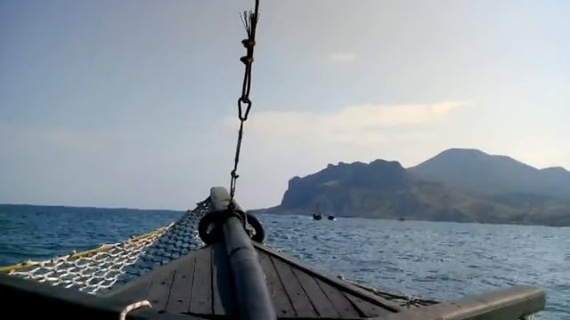 VLOG Крым: Паром, море и горы смотреть онлайн