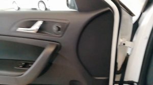 Купить Шкода Йети (Skoda Yeti) 1.6 АТ 2017 г. с пробегом бу в Саратове. Элвис Trade in центр