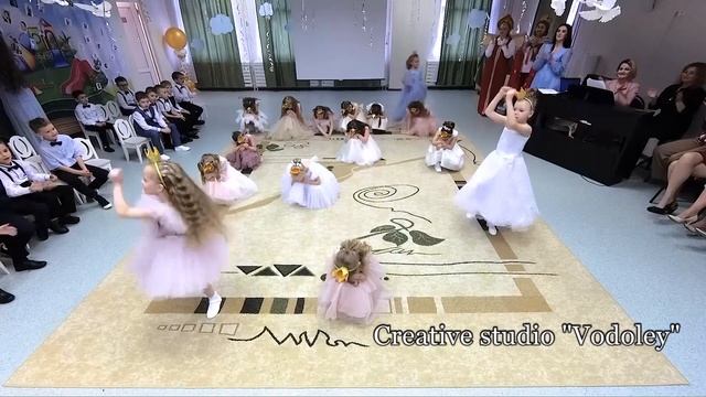 Выпускной 2022 д/с Светлячок. Песня Забавы смотреть онлайн