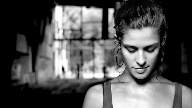 Dessa – Seamstress смотреть онлайн