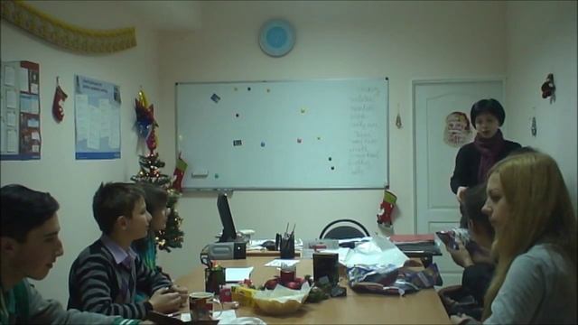 Christmas games in My English School смотреть онлайн