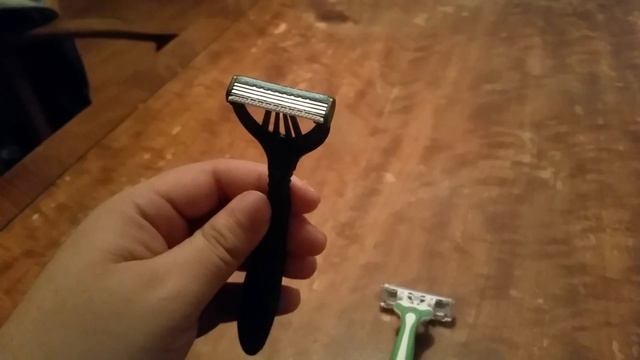 Gillette Sensor 3 Vs Schick Extreme 3