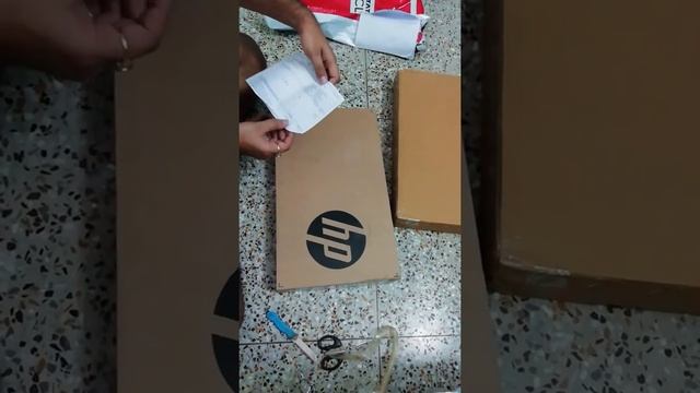 Unboxing of HP Laptop Model 15-BS180TX смотреть онлайн