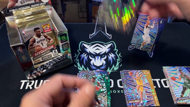 Anthony Edwards HIT!!! BOOM!!! | 2020 Revolution Basketball Hobby Box смотреть онлайн