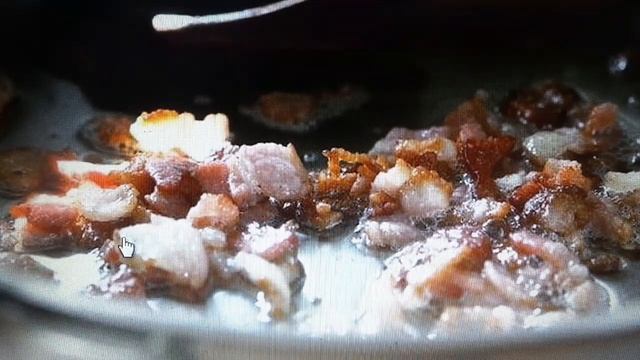 Мясные маффины с беконом и зеленью