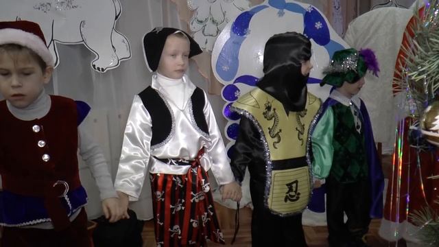 Новогодний утренник 2019 в дс 8 гр.Растишка смотреть онлайн