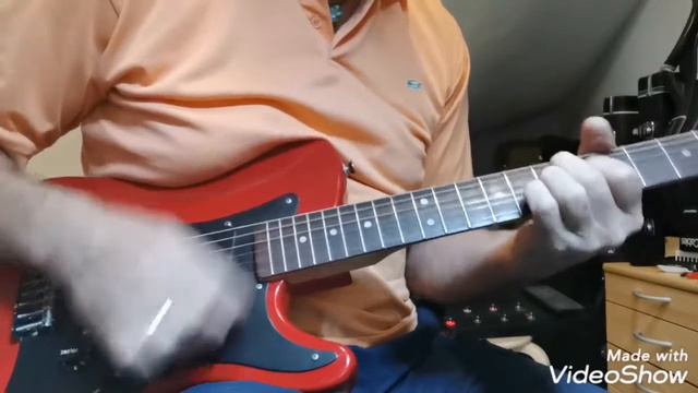FENDER Bullet 1981 USA смотреть онлайн
