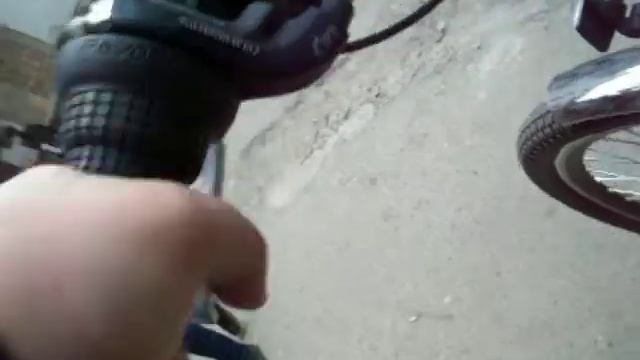 електронабор на велосипеде.MOV смотреть онлайн