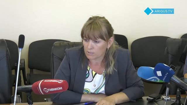 «Haдo бopoтьcя зa кaждoгo oмyля». Ha Бaйкaлe гoтoвятcя oxpaнять нepecтoвyю pыбy смотреть онлайн