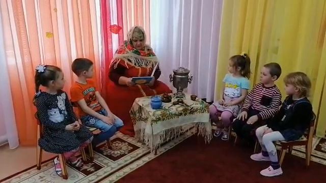 Анонс сказки братьев Гримм "Горшочек каши". смотреть онлайн