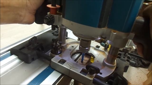 Makita RP2301FC - Fazendo as furas. смотреть онлайн