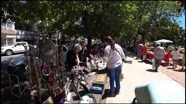 Прогулка по блошиному рынку в Argentina продолжение. Merсado Mar Del Plata Part 1. смотреть онлайн