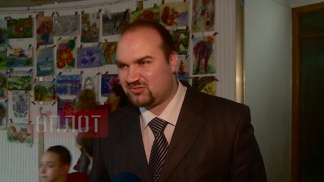 Праздник Дня Св. Николая для детей-льготников в Макеевке смотреть онлайн