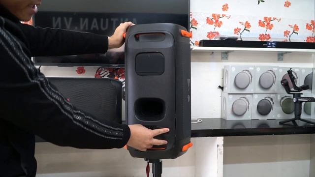 Review Loa JBL Partybox 110 Âm Bass Khủng Hiệu Ứng Đẹp - Hát Karaoke Tốt смотреть онлайн