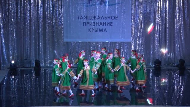 Плясовой хоровод "Ниточка тоненькая" Школа- студия танца "Таис" (Евпатория) смотреть онлайн