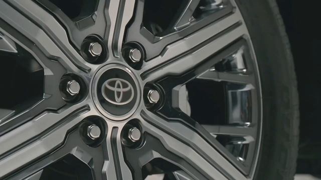 Toyota Tundra Capstone смотреть онлайн