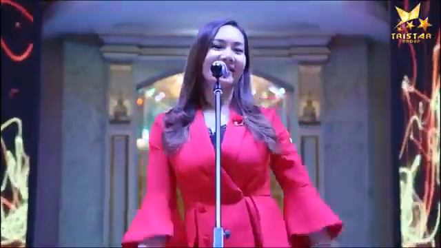 Тристар   Красивая девушка, очень красиво поёт     Просто Супер   !!! 431712750877701