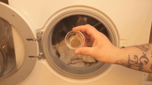 Put some Pepper in your washing machine and WATCH WHAT HAPPENS ? смотреть онлайн