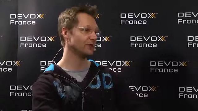 Interview d'Emmanuel Bernard смотреть онлайн