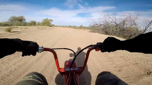 Coleman CT200U-A Mini Bike Review смотреть онлайн