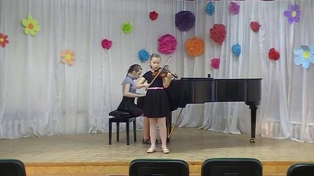 Варвара Ковалева (скрипка), Лика Бекирова (ф-но). Кондопога. смотреть онлайн