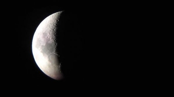 луна через Телескоп Sky-Watcher BK DOB 8" окуляр 25мм