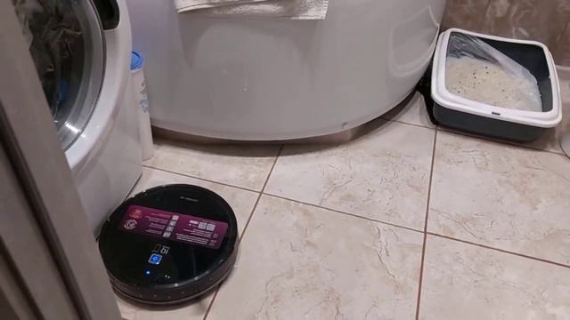 Видео обзор на мой любимый робот-пылесос Polaris PVCR Wave 15 Wi-Fi IQ Home Aqua смотреть онлайн