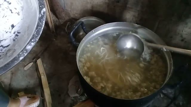 hluas nkauj hmoob ua qhaub piaj noj смотреть онлайн