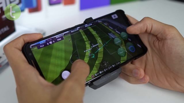 ROG PHONE 2 da ASUS é IMBATÍVEL como CELULAR PARA JOGOS | Análise / Review смотреть онлайн