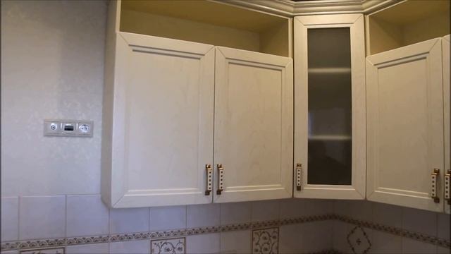 Кухни на заказ из массива в Москве от фабрики "Альфа Пик" смотреть онлайн