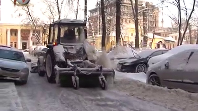 Уборка города от снега смотреть онлайн