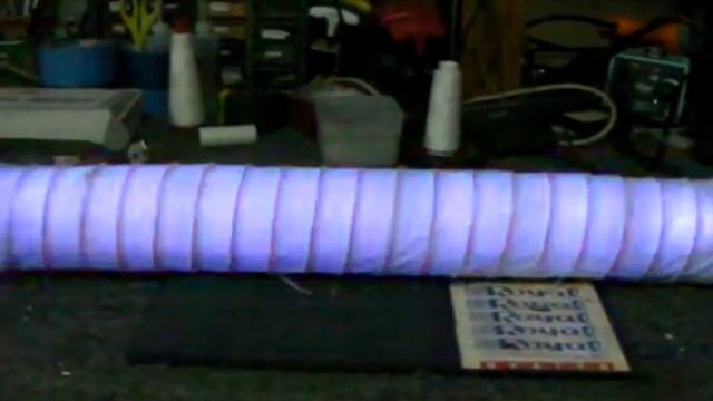 Glow tube retangular rgb w_brackground light.MP4 смотреть онлайн
