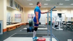 Подъём на носки с гантелей или штангой: техника выполнения