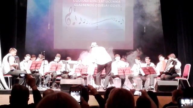 Michael Jackson- "Smooth criminal"- accordion смотреть онлайн