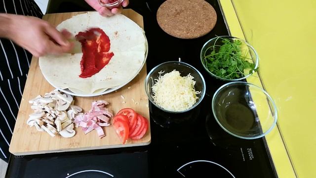 Пицца в Микроволновке за 5 минут/Домашний рецепт смотреть онлайн