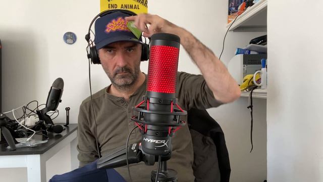 Unboxing Two new hats! (bought end-of-line sale) / HyperX Quadcast ASMR смотреть онлайн